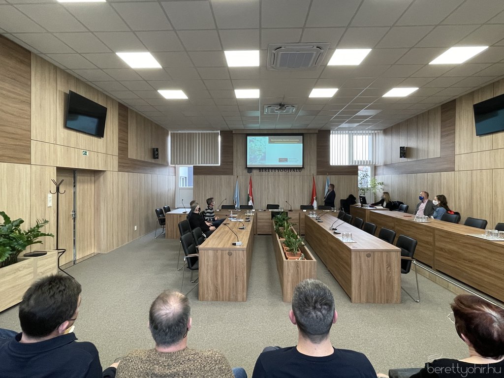 Berettyóújfalu Nyugati elkerülő útszakasz tervezése 08